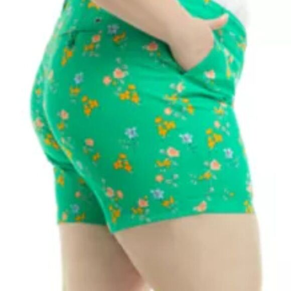 Crown & Ivy Shorts Size 16 Caroline Stretch NWOT - Picture 3 of 14